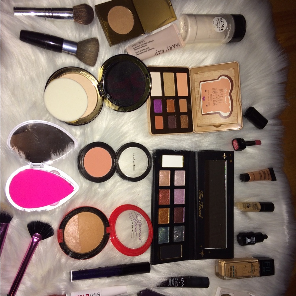 Make up - Picture 4 of 6